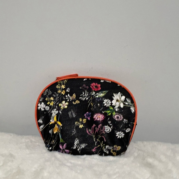Kenneth Cole Reaction Black and Orange Floral Cosmetic Bag - Picture 2 of 4